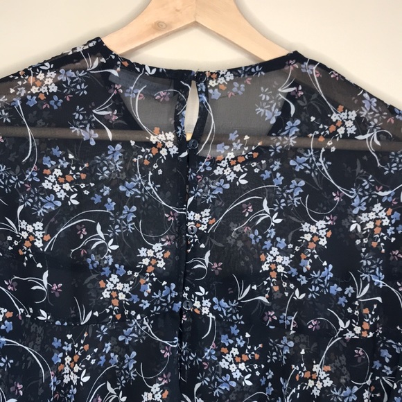 Zara semi sheer open back floral top - Picture 5 of 9